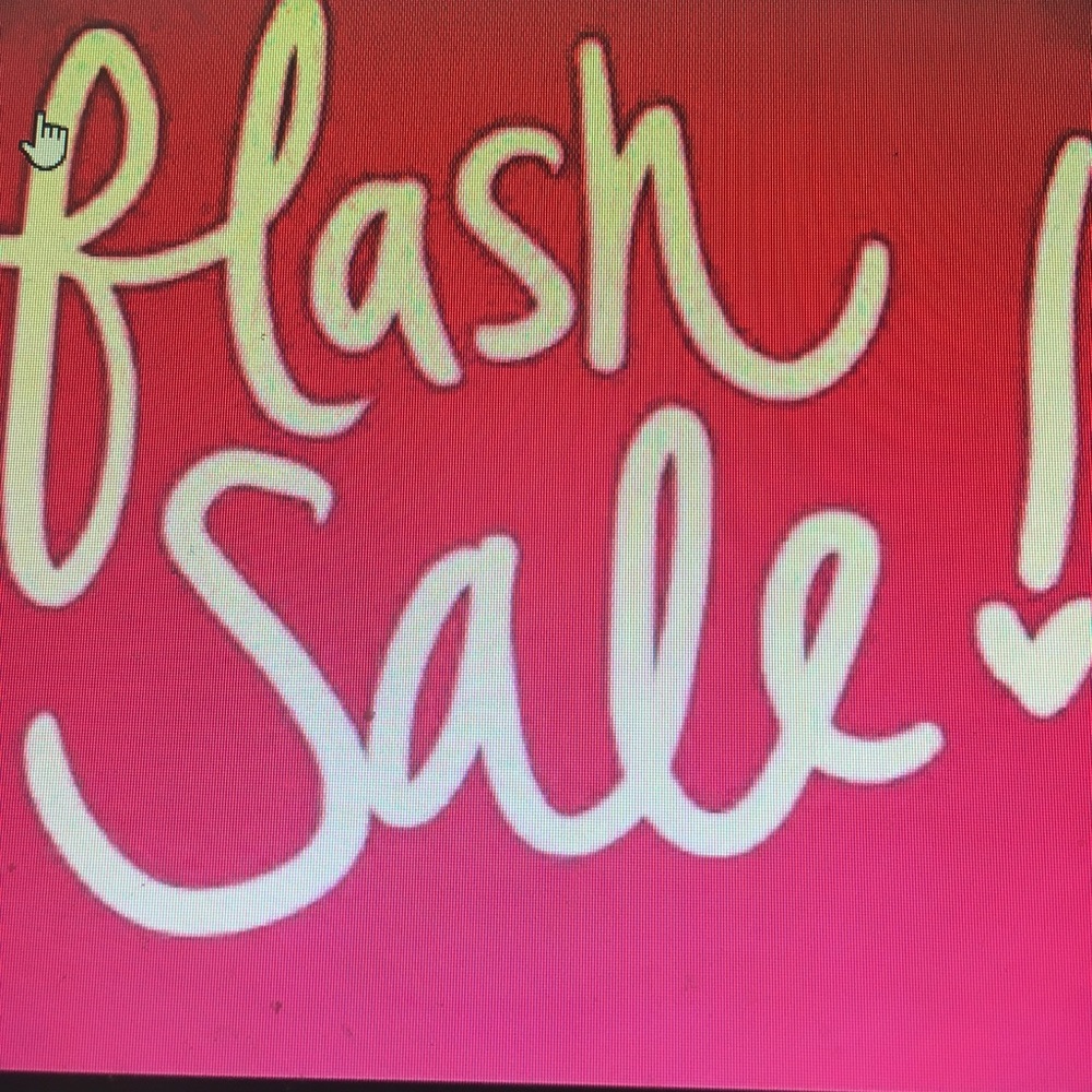 ITEMS ON SALE IN MY CLOSET!!